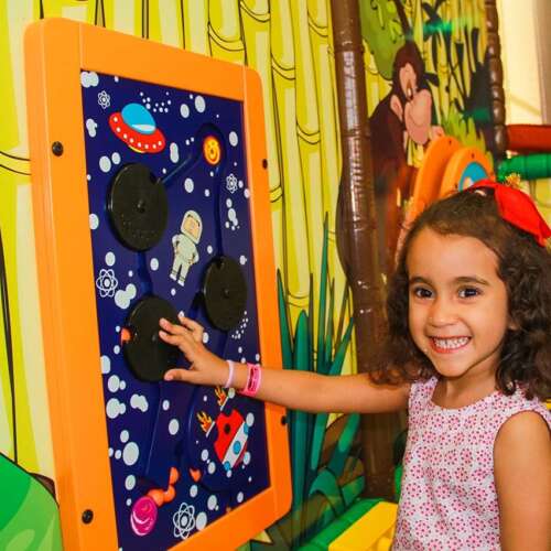 Play panels and play systems supplier