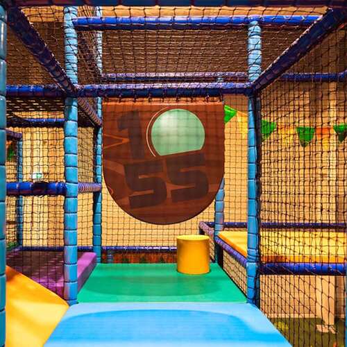 Aire de jeux interieure 1055 Epinal ELI Play